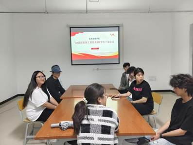 建装2交流会学生干部