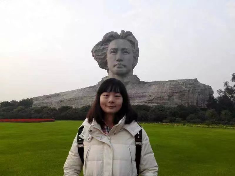 王艳薇.jpg