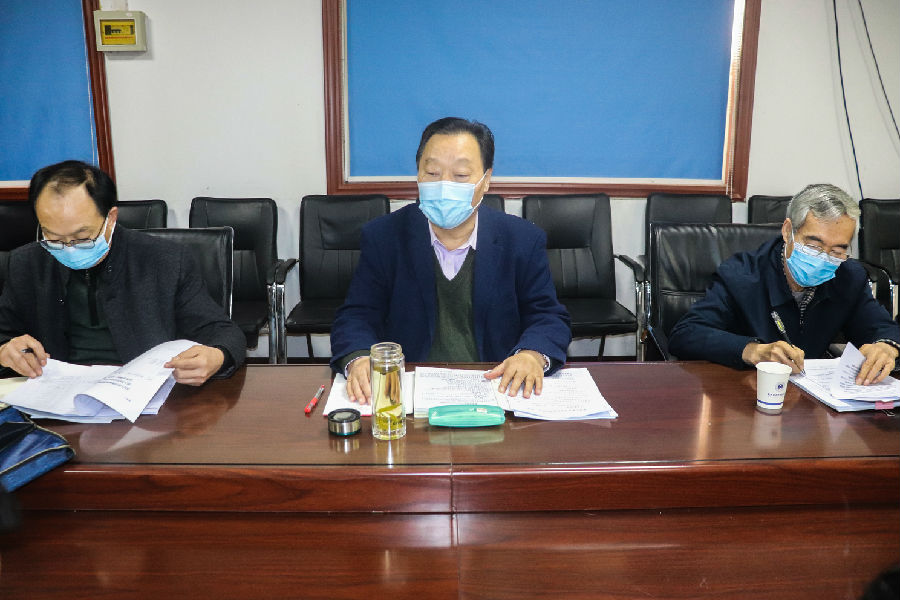 杜院长就职业本科专业创建工作进行指导.jpg