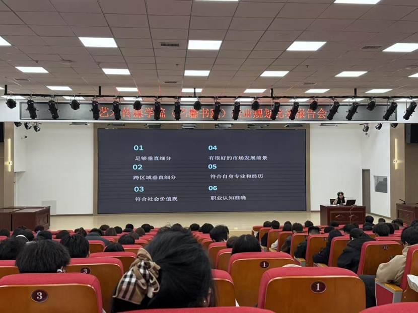 eeab9ecb95a9251a75e9a3f9c1760a8e